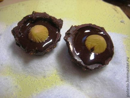 Bomboana Ferrero Roshe - targ de maestri - manual, manual