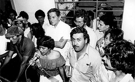 Autoritățile criminale ale hoților în drept, Pablo Escobar