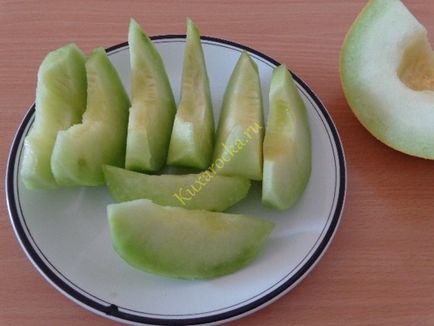 Csirke filé dinnye (csirke sült a sütőben) Csirke filé dinnye