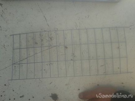 Dispozitiv de alimentare pentru găini 1 (alimentator) Dispozitiv de alimentare pentru găini 1