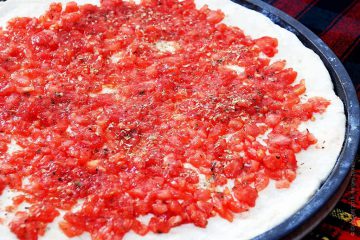 Marinara - pizza cu sos de roșii și măsline
