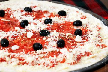Marinara - pizza paradicsomszósszal és olajbogyó (marinara) Marinara - pizza paradicsomszósszal és olajbogyó