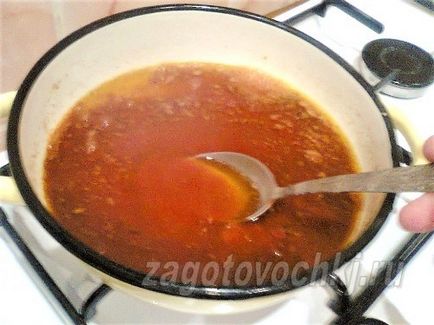 Маринований оселедець в томатному соусі в домашніх умовах 1