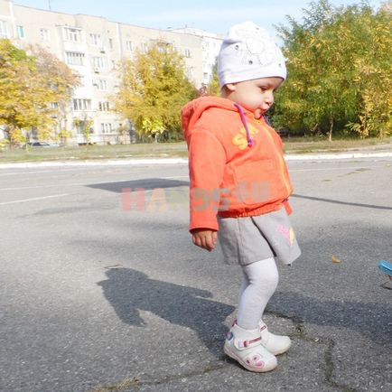 Clasa maestrilor ne-am cusut propria noastră jachetă pentru copii, windbreaker, clase de master, toate lucrările manuale