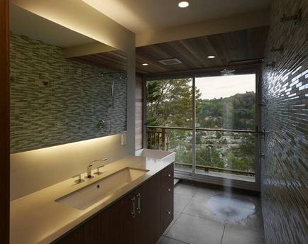Модні душові огорожі і піддони для дизайну ванної