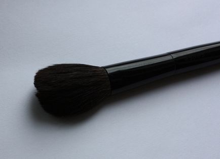 Моя найулюбленіша кисть для обличчя suqqu cheek brush