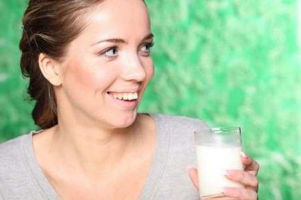Lehetséges, hogy a tej a szoptatás alatt és egyéb tejtermékek - minden, ami a csecsemők tól Z-ig