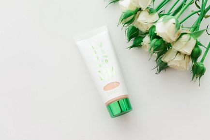 Натуральна тональна основа organic wear bb-cream від physician - s formula для комбінованої шкіри