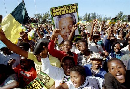 Nelson Mandela (1918-2013), știri despre fotografii