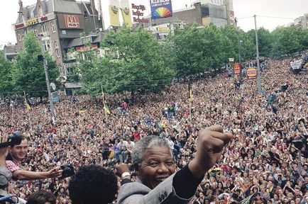 Nelson Mandela (1918-2013), știri despre fotografii