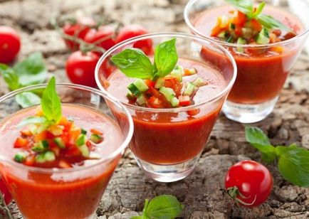 Incredibil de delicioasă supă de roșii gazpacho