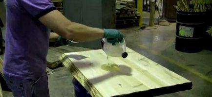 Prelucrarea lemnului cu sticlă lichidă