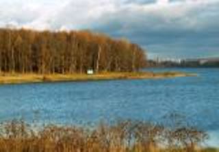 tó Senezh