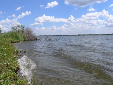 Lake uzunkul (rekreáció és halászat)