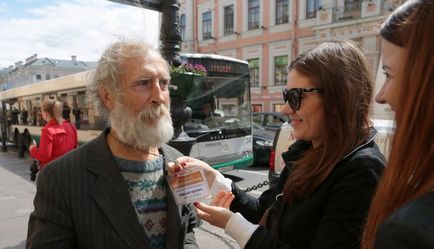 Petersburg vagabond Vyacheslav rainer a devenit un ghid la modă pentru plimbările autorului său pe Neva