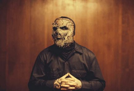 Докладний погляд на нові маски slipknot