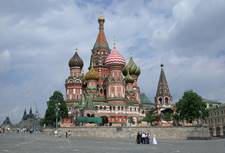 Catedrala de mijlocire pe șanț (templul lui Vasile cel Binecuvântat) pe piața roșie din Moscova