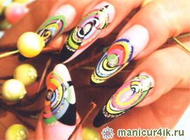 Покроковий дизайн нігтів «фарби літа»