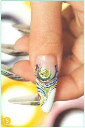 Покроковий дизайн нігтів «фарби літа»