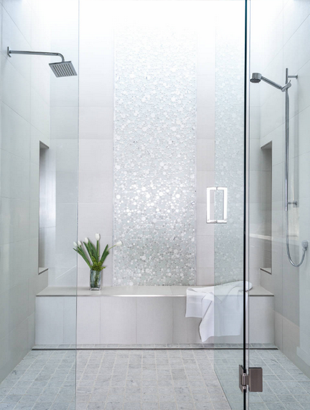 Avantajele unei cabine de duș fără o tavă de duș