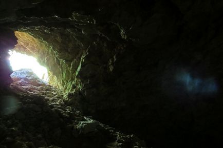 Utazás vad városlakó Ichalkovsky barlangban, az út egy életre