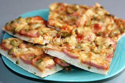 Рецепта за домашна пица с колбаси и кисели краставички - Pizza 1001 храна