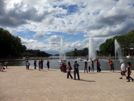 Grădinile și parcul din Versailles (grădini de versailles) Franța - portalul turistic - lumea este frumoasă!