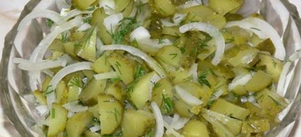 Салат з огірків - найсмачніші рецепти цікавою закуски зі свіжих і солоних овочів, 8 смаків