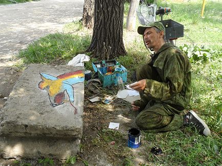 Самобутній художник з троїцька вносить в життя міста яскраві фарби - новини троїцька