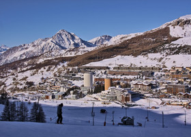 Sestriere, italia - ghid, unde să stați și multe altele