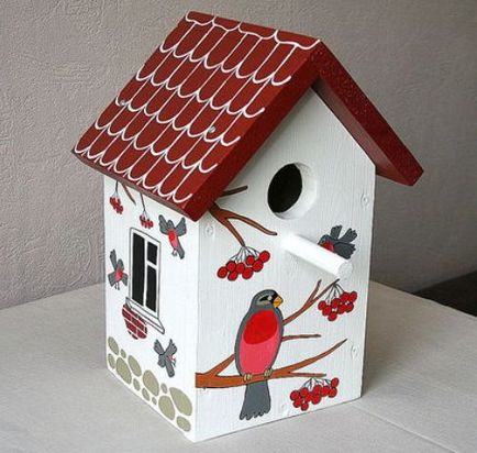 Birdhouses (case de păsări) cu mâinile lor