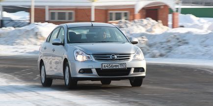 Testați noul sedan nissan almera