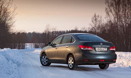 Testați noul sedan nissan almera