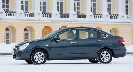 Testul noului sedan nissan almera machinima (știri auto chineze 2013) Testați noul sedan nissan almera