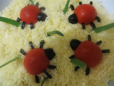 saláta dekoráció katicabogarak