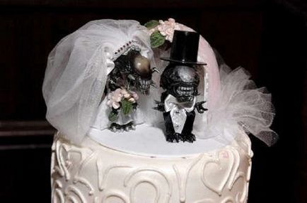 Прикраса весільного торта