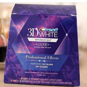 Mi az erőssége fogfehérítő csík címer whitestrips (csíkok) Mi az erőssége fogfehérítő csík címer whitestrips