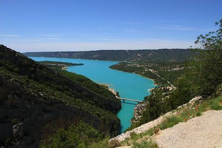 Вердонское ущелині (gorges du verdon), великий вердонскій каньйон (grand canyon du verdon), прованс,