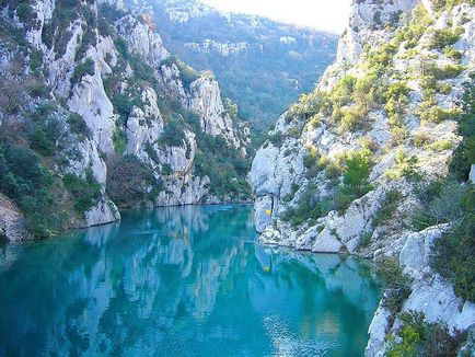 Вердонское ущелині (gorges du verdon), великий вердонскій каньйон (grand canyon du verdon), прованс,