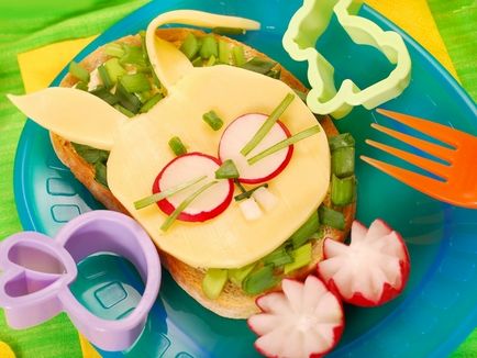 Delicioase și sănătoase sandwich-uri pentru copii