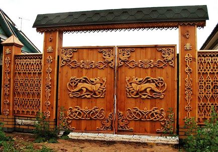 Porți și garduri în stil rusesc