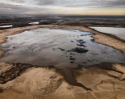 Rezervele de petrol din nisipurile bituminoase ale comunității ruse din Calgary, Alberta