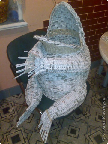 Broască din tuburi de ziare