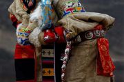 Kapcsolat a tibeti szokások (felső viselése) Ismerete tibeti szokások