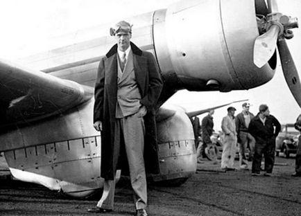 American miliardarul Howard Hughes biografie, filme, fotografii