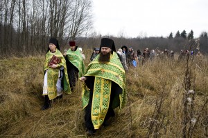 Bogoroditserozhdestvensky antic templu sat Dmitrovsky district, site-ul parohie