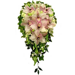 Букет нареченої з орхідеєю фаленопсис і дендробиум - замовити з доставкою по Москві в Мар'їно гай,