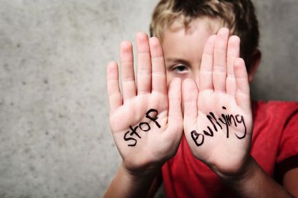 Bulling la școală cum să oprească ridicole și agresiune