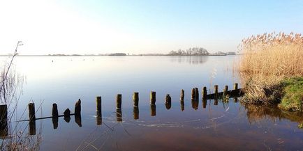 Селото Giethoorn Холандия без пътища, как да се получи, къде да отседнете