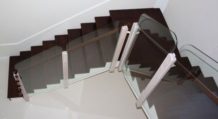 Proiectarea scărilor într-o casă privată, scări și scări, fotografii și camere cu